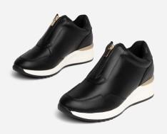 Moni Svarta Sneakers med Clou Comfort