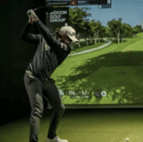 50 % alumnirabatt på en timme simulatorgolf