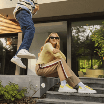 Upp till 50 % rabatt + 10 % extra hos Geox