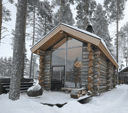 Njut av skönheten i svenska Lappland på ett vinteräventyr